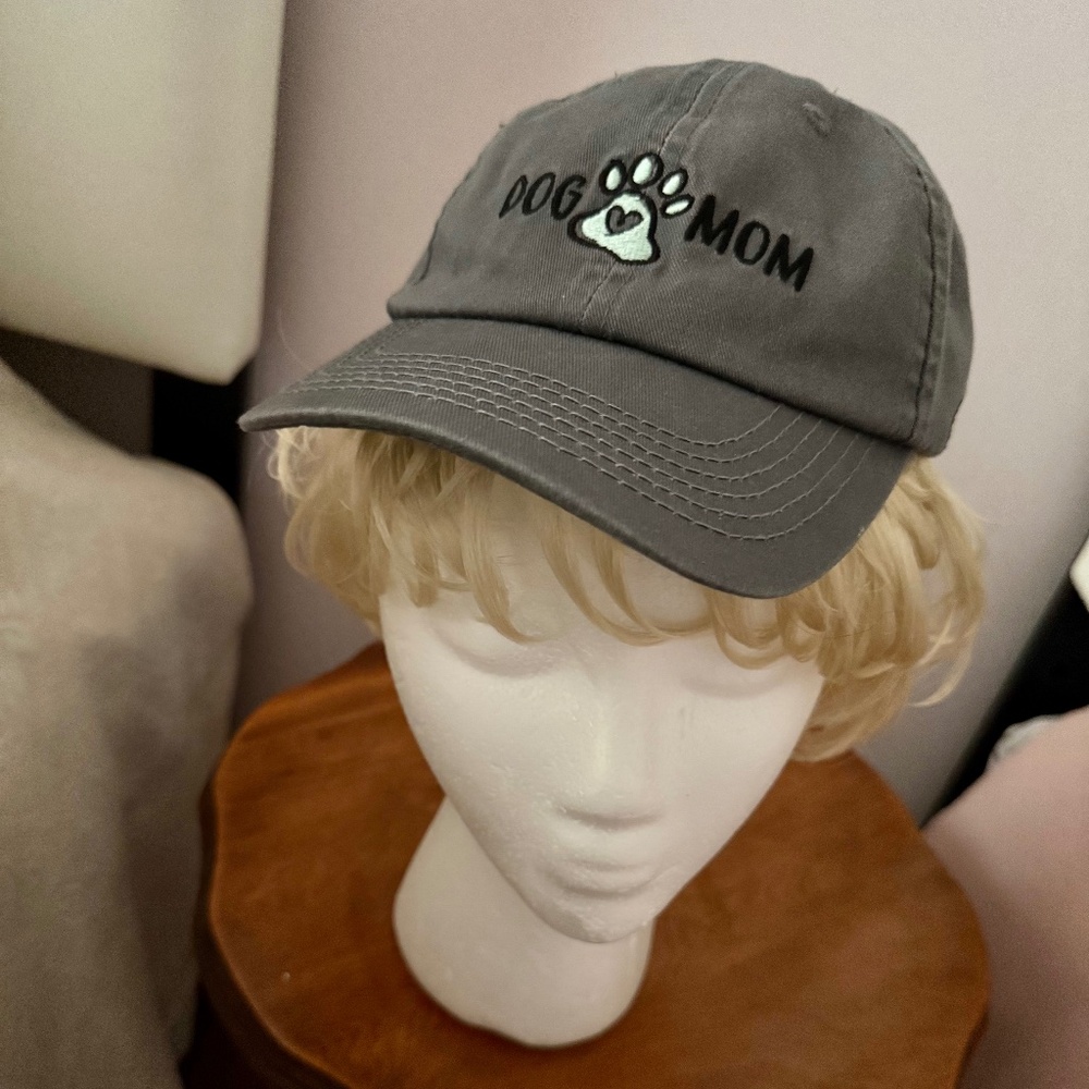 Baseball Cap, Adjustable, "Dog Mom"